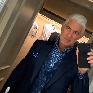 Meet your Posher, Ron